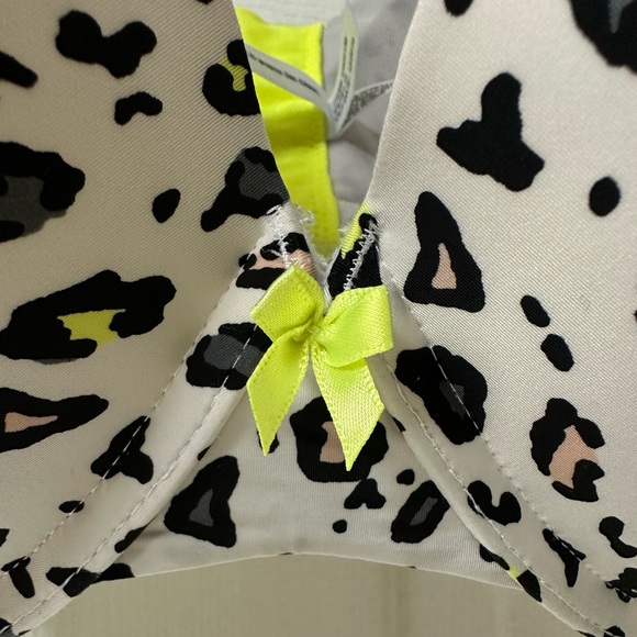 Torrid neon and leopard print bra: Good used shape - Picture 2 of 6